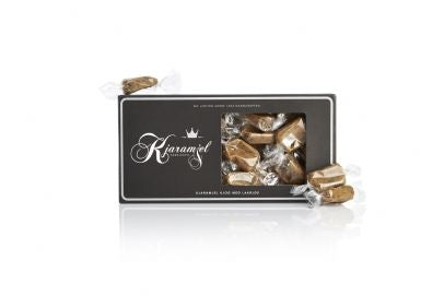 Kjaramejel kjog med lakrids fra Kjaramjel Fabrjkken - Sort æske 100 g fra Chokoladehimlen