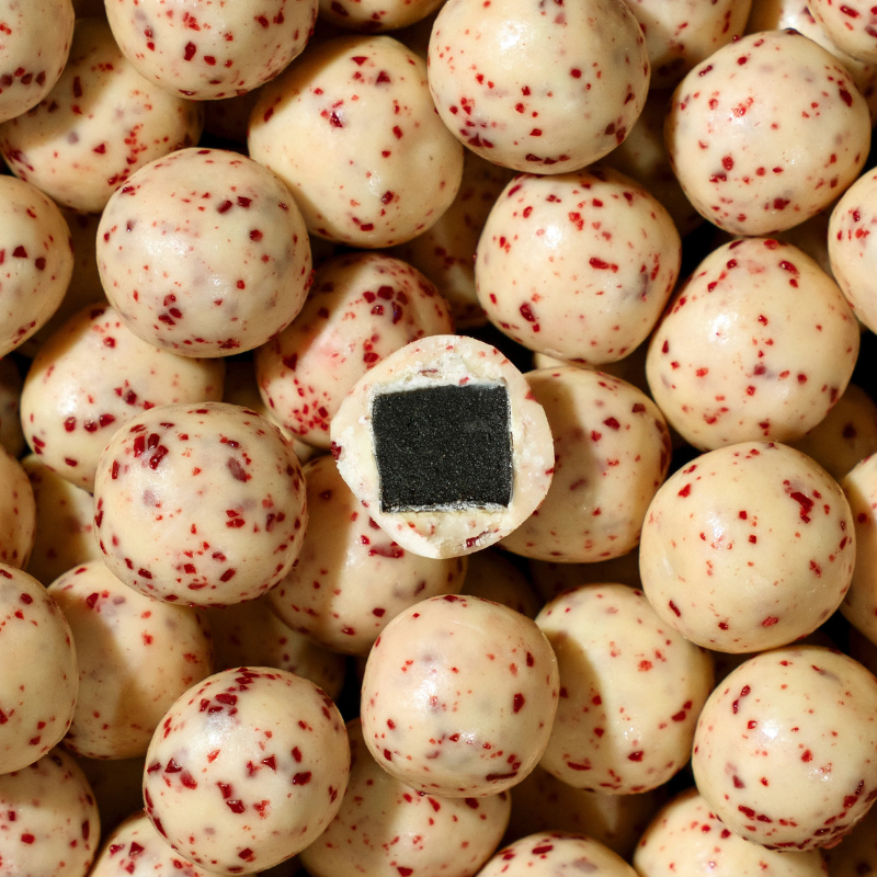 Cherry Sour med hvid chokolade og kirsebær