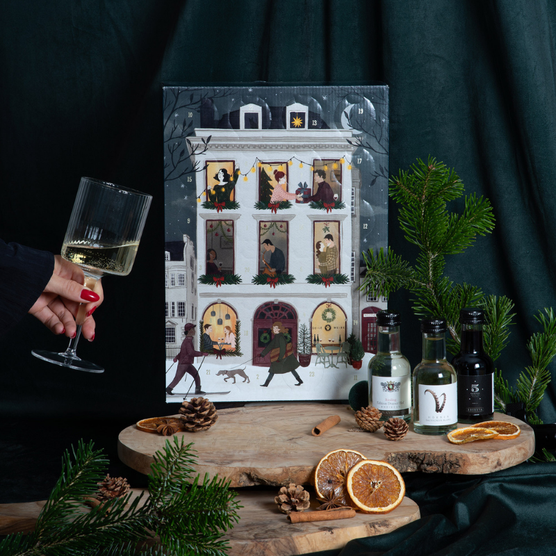 Vinjulekalender med 24 europæiske vine fra Vinuniverset – presale 2026