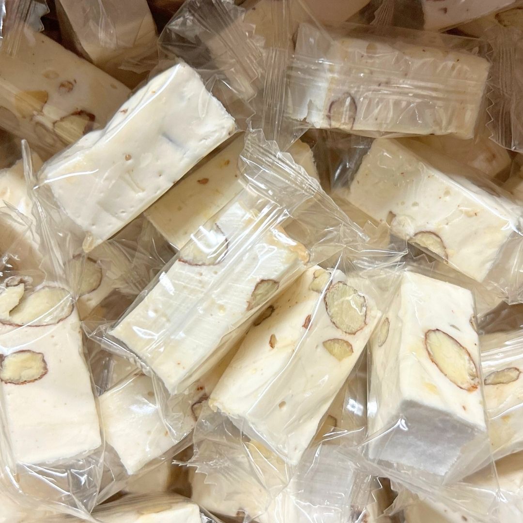 Kiss Candy sød forkælelse med nougat