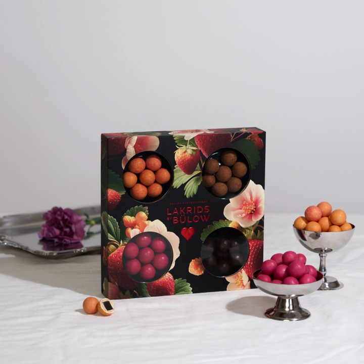 LOVE Selection Box fra Lakrids by Bülow 175 g fra Lakrids by Bülow