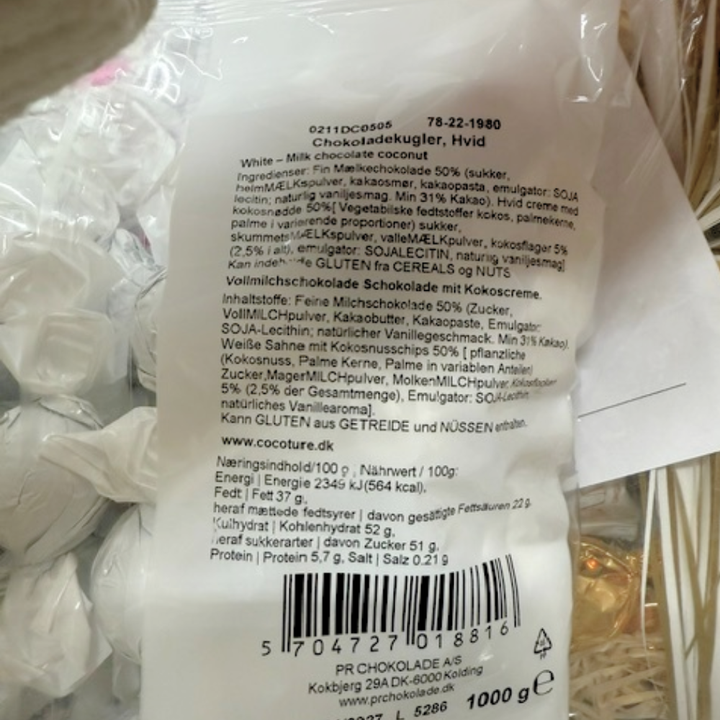 Fyldte Chokoladekugler med flødechokolade og kokos - Hvid 1 kg