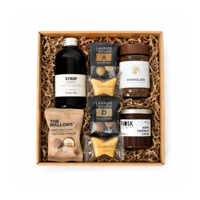 Deluxe gavekurv med kaffe, chokolade, lakrids og søde specialiteter