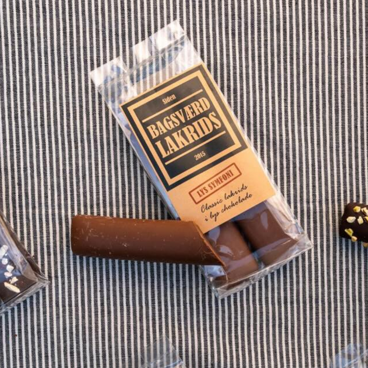 Lækker lys symfoni lakrids med chokolade fra Bagsværd Lakrids