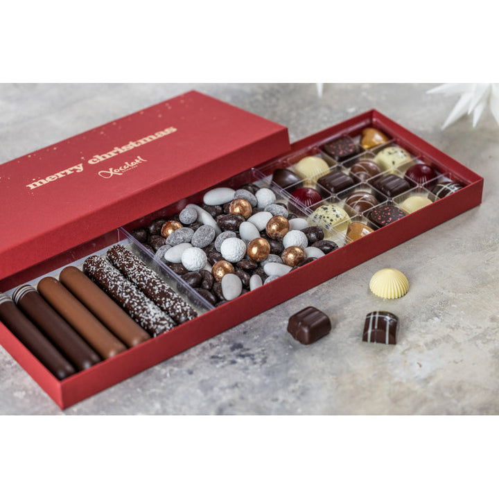Merry Cherry 16 Marzipan Mix – Xocolatls chokoladeudvalg